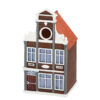 Bijzonder nestkastje voor vogels in de vorm van een huis.