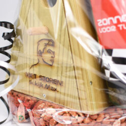 Max Verstappen cadeaupakket voor vogels.