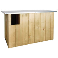 Kerkuilenkast van hout met zinken dak.