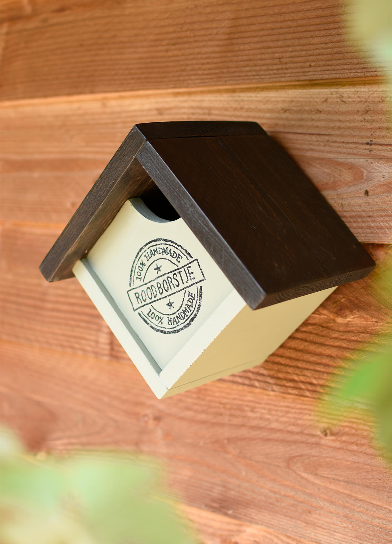Niedliches Vogelhaus mit Text Rotkehlchen, 100% handgefertigt.