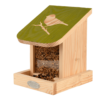 Wandmontiertes Vogelfutterhaus.