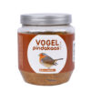 Goedkope pindakaas voor vogels.